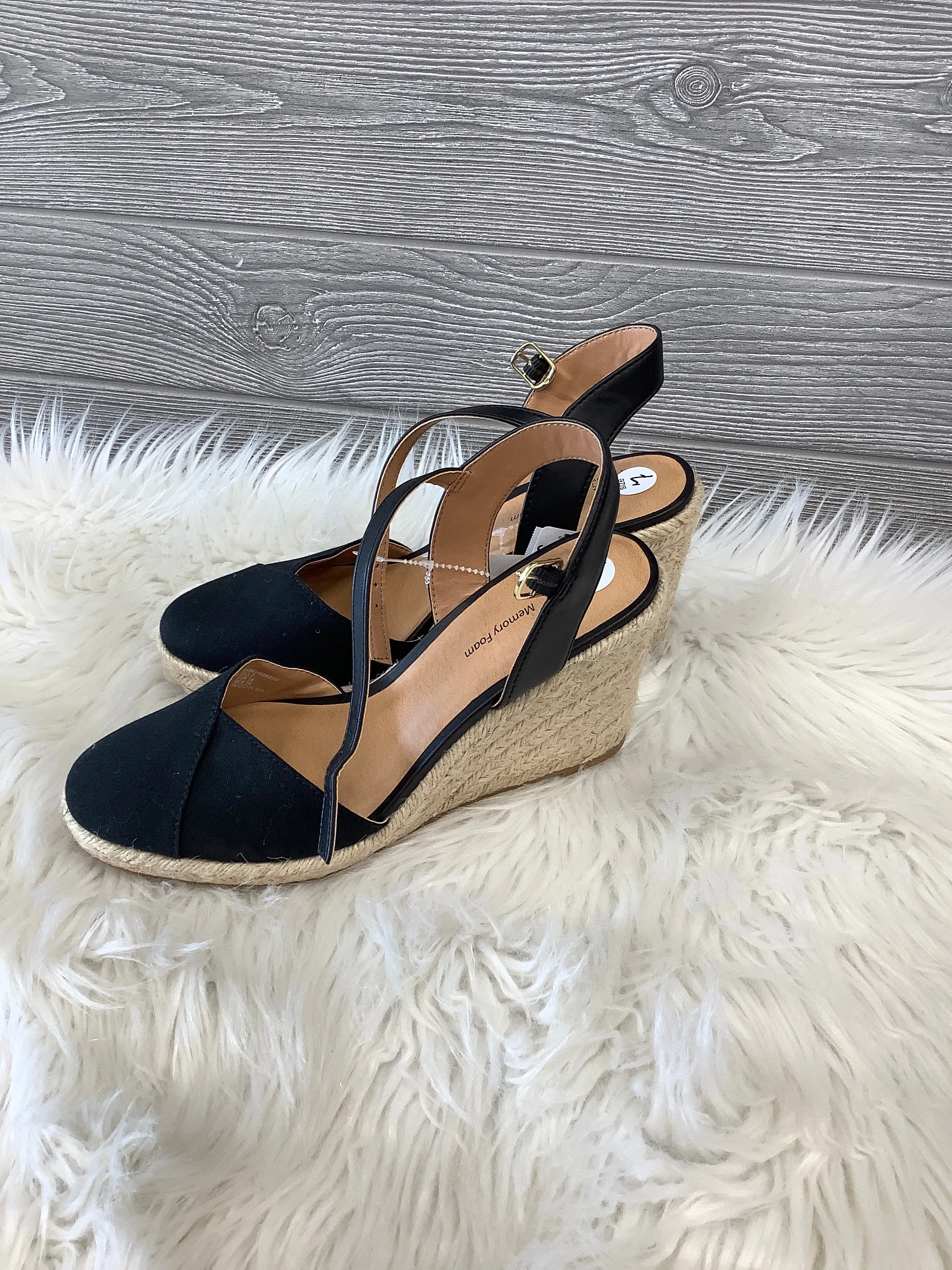 Black Sandals Heels Wedge Time And Tru, Size 7