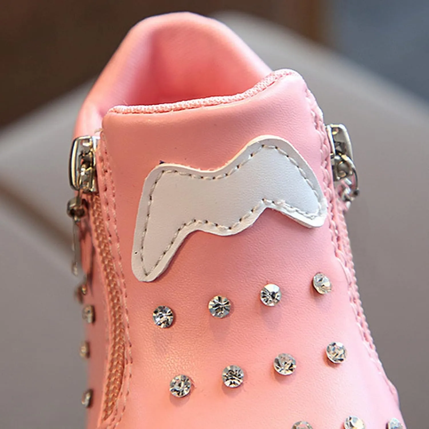 Kids Girls High Top Light Up Ankle Boots Toddler iamond mbellished Anti-Slip Sole Cute Zipper High Top Baby Shoes