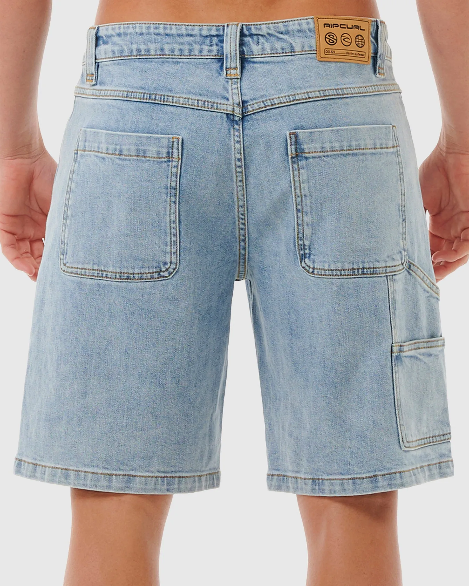 MENS DOSED DENIM WALK SHORTS