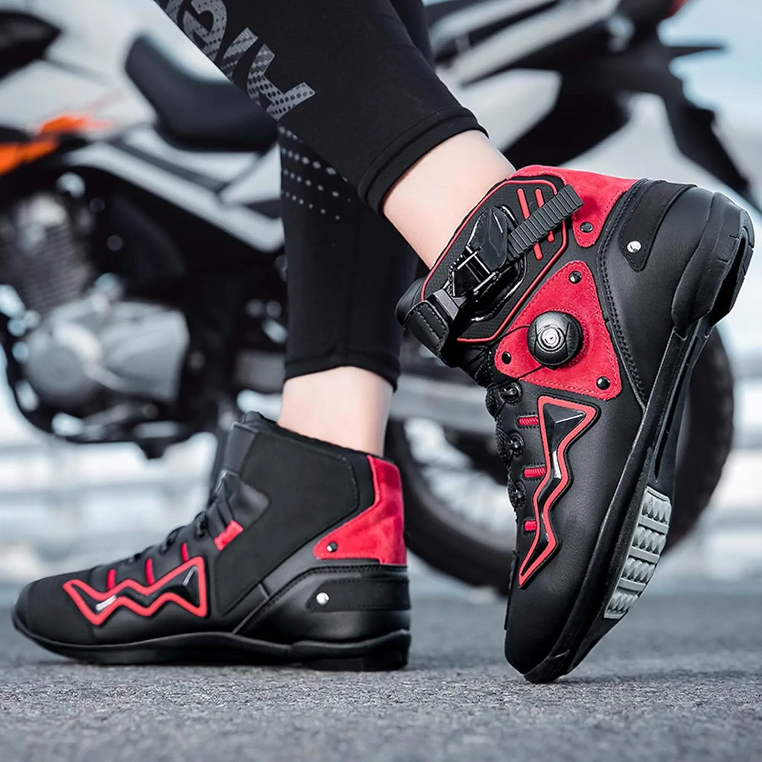 Mens Fashion Motorcycle/Motorbike Boots Crash Protection Stylish short Ankle Racing Adventure Off Road Touring Sports Safety Shoes Reinforced Street Riding Shoes Ankle Support, Anti-Slip Sole