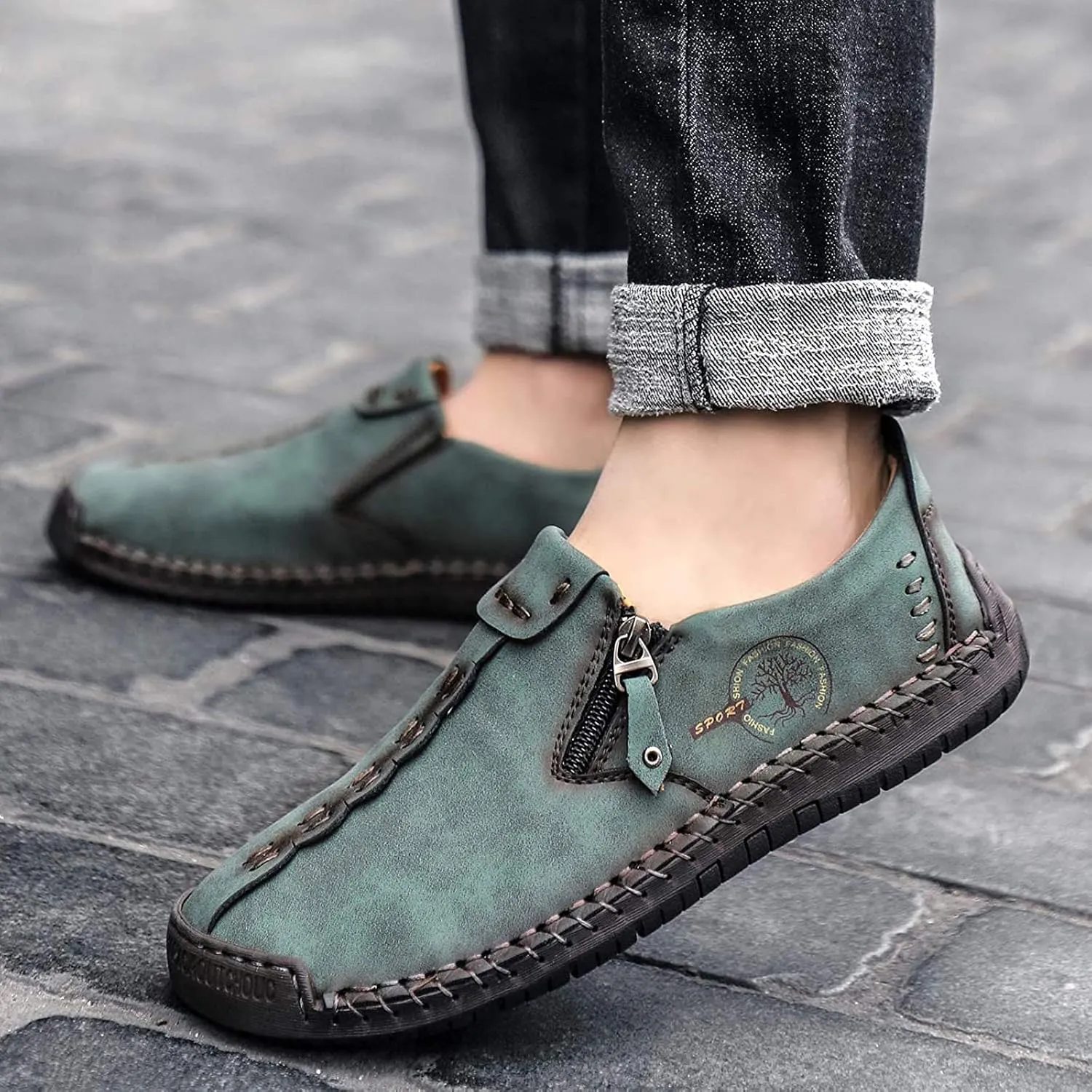 Mens Loafers Slip On Casual Shoes Leather Flat Penny Loafers Outdoor Lightweight Breathable Walking Driving Shoes Comfort Classic Hand Stitching Office Dress Work Shoes Anti Slip Round Toe Moccasins