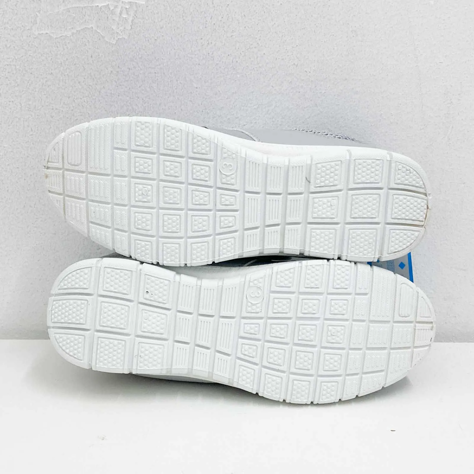 Mercury Trainers UK 3 Grey Hook & Loop Strap Lightweight Mesh Grip Sole