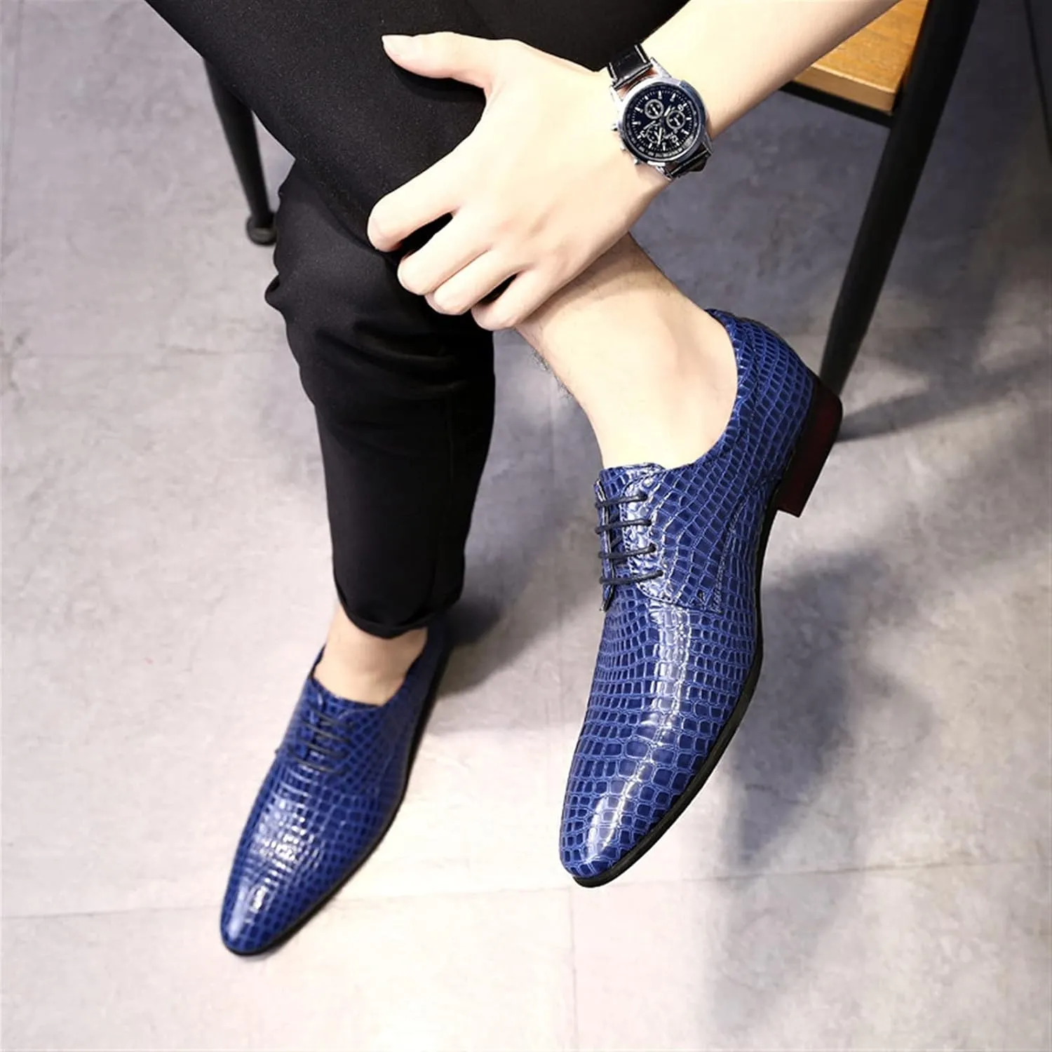 Single Season Oxford Shoes for Men Lace Up Snake Print Derby Shoes Round Toe Vegan Leather Rubber Sole Non Slip Anti-Slip Prom Very Popular Among Young People
