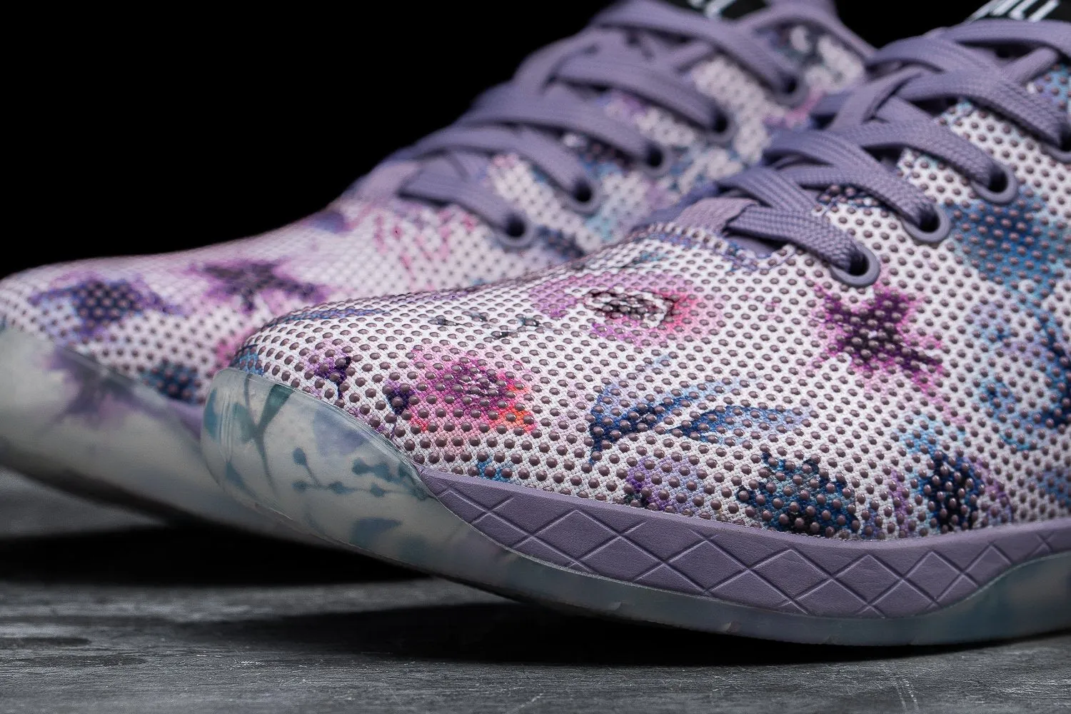 WATERCOLOR FLORAL TRAINER (MEN'S)