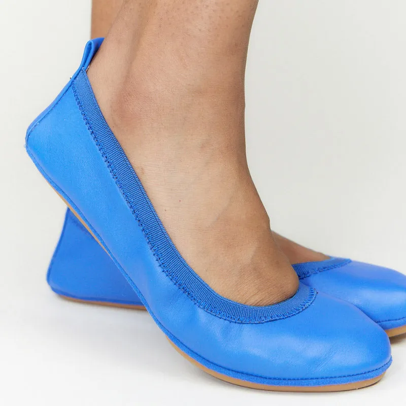Yosi Samra: Samara Foldable Ballet Flat in Lapis Blue Leather